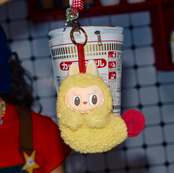 THE MONSTERS Wacky Mart Series-Earphone Case